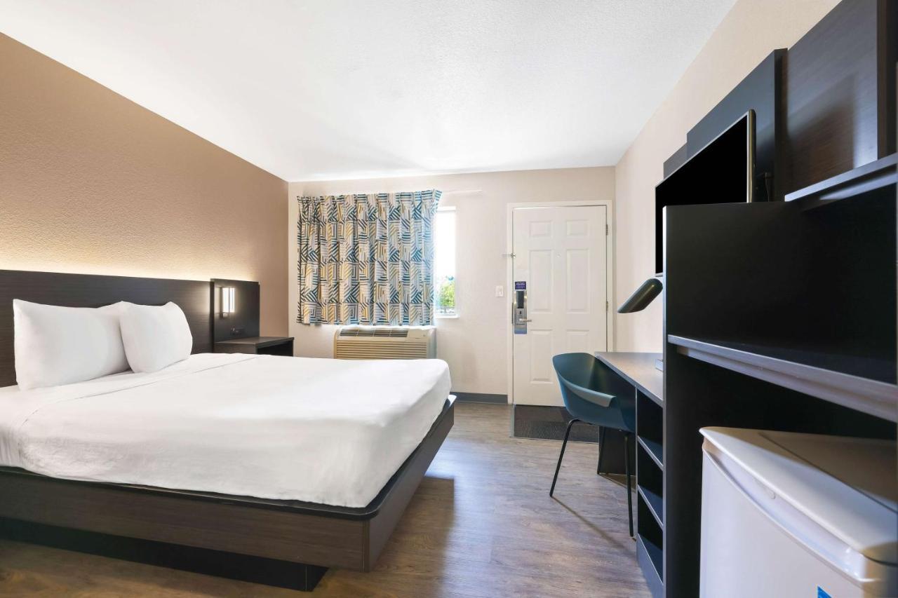 Motel 6-Kirkland, Wa - North Kirkland Zewnętrze zdjęcie