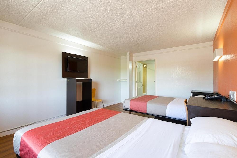 Motel 6-Kirkland, Wa - North Kirkland Zewnętrze zdjęcie